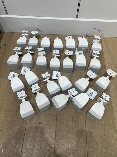 Bose white single cube - 15,